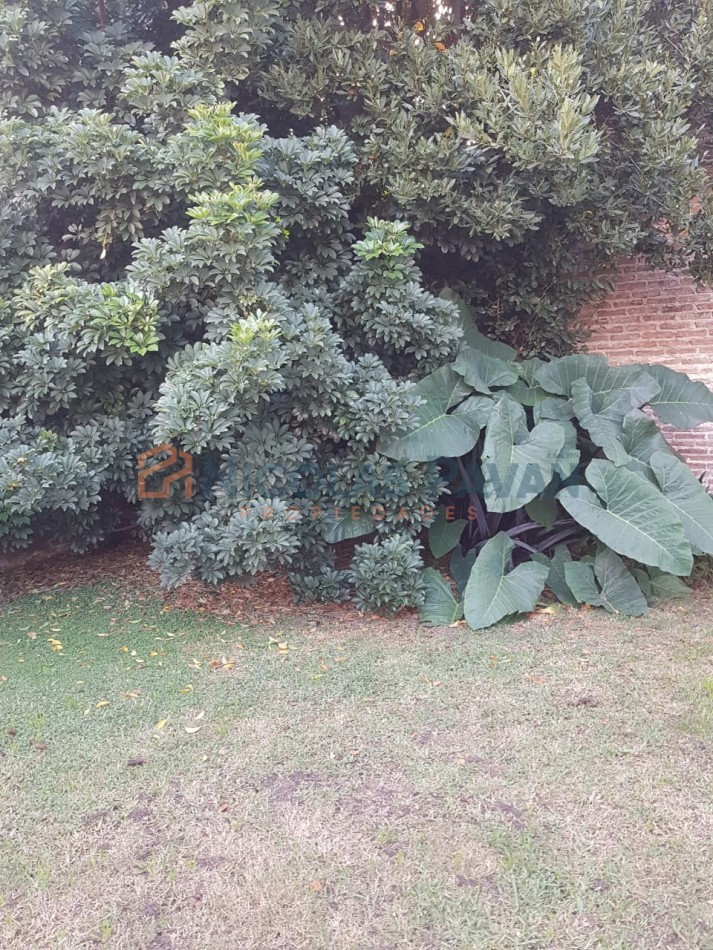 CASA EN VENTA en JOSE C PAZ. APTA CREDITO BANCARIO