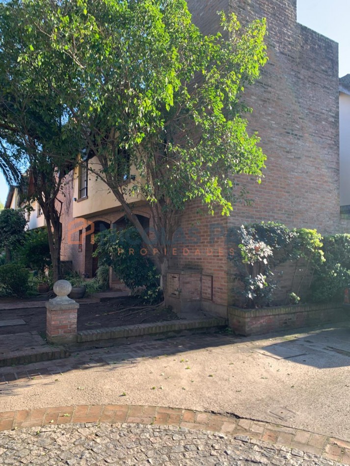 Duplex en alquiler en barrio cerrado